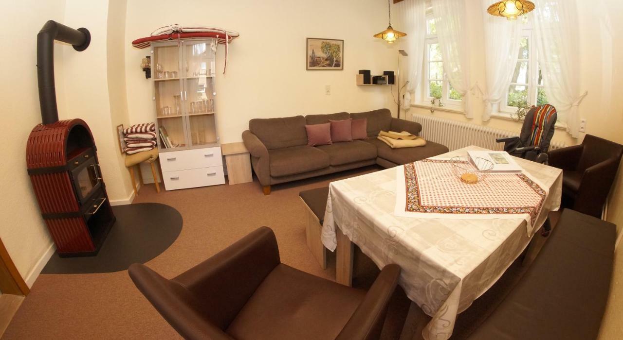 Ferienpension Lindenhof - Ferienwohnungen In Der Lueneburger Heide Marxen am Berge 外观 照片