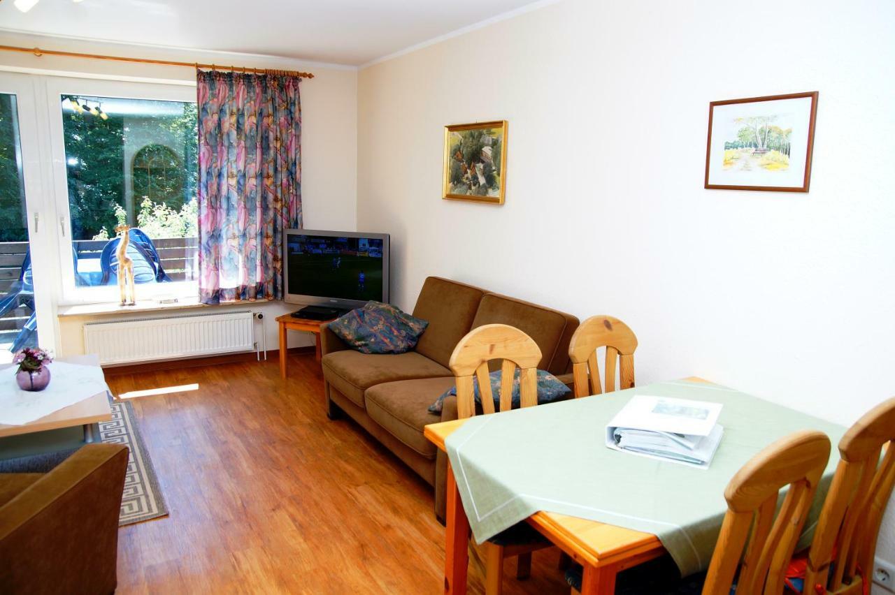 Ferienpension Lindenhof - Ferienwohnungen In Der Lueneburger Heide Marxen am Berge 外观 照片